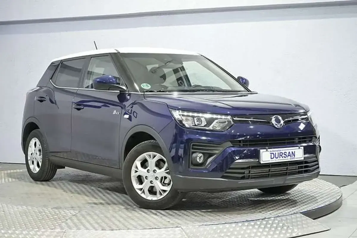 Usado SsangYong Tivoli 128 CV (94 kW) 2023 Azul SUV