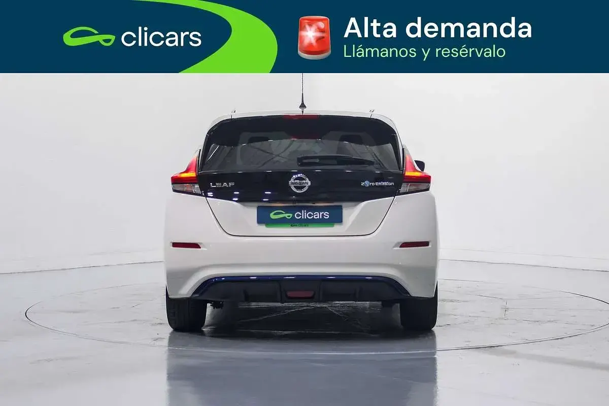 Usado Nissan Leaf Acenta 110 kW (150 CV) 2021 Blanco Utilitario