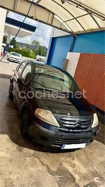 Usado Citroën C3 70 CV (51 kW) 2005 Negro Berlina