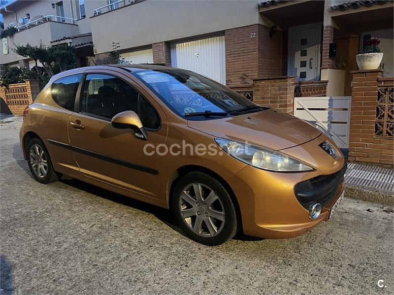 Naranja Usado 2009 Peugeot 207 Sport Berlina | 3500 € (Precio justo) - Imagen 1/2