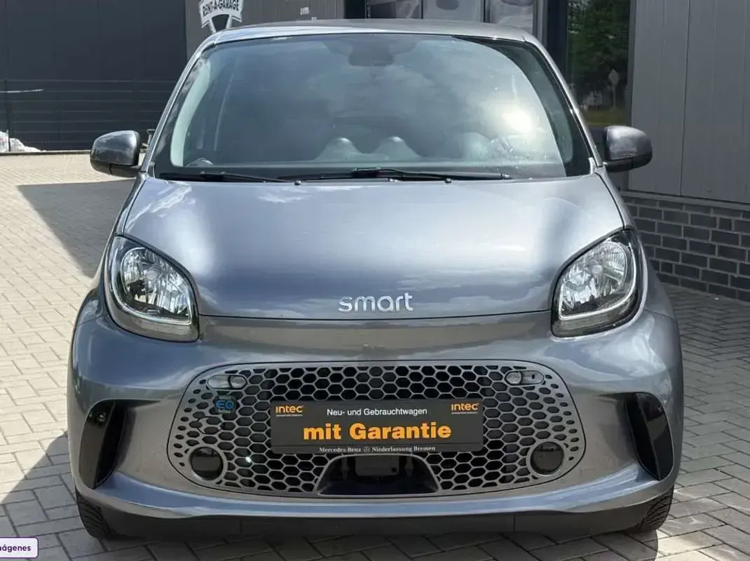 Usado Smart ForFour Electric Drive Passion 60 kW (82 CV) 2021 Gris Utilitario