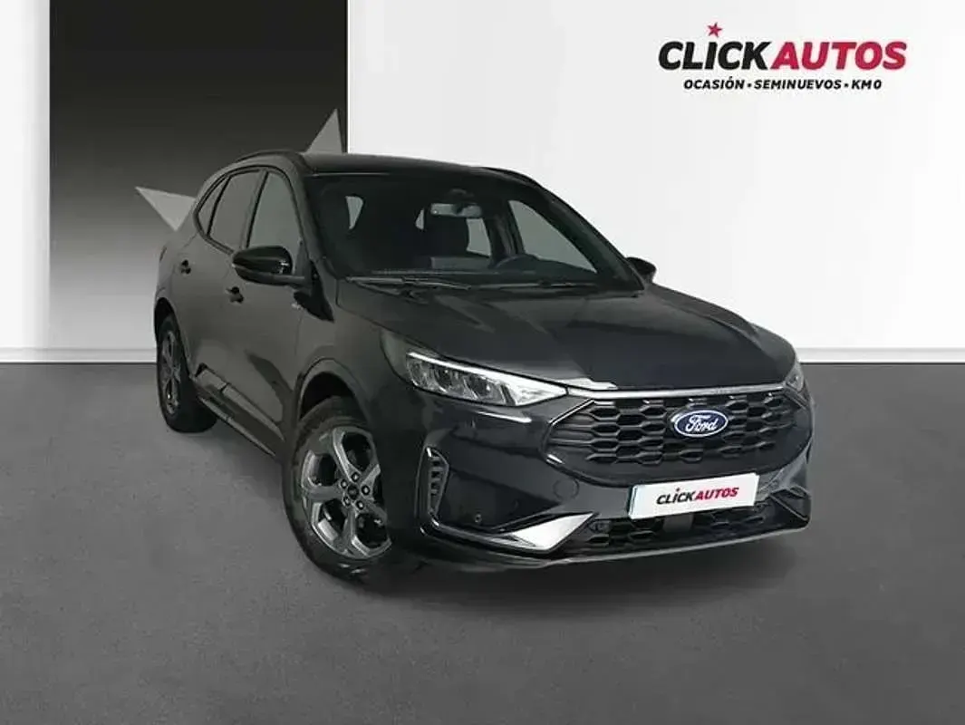 Usado Ford Kuga ST-Line 150 CV (110 kW) 2025 Negro SUV