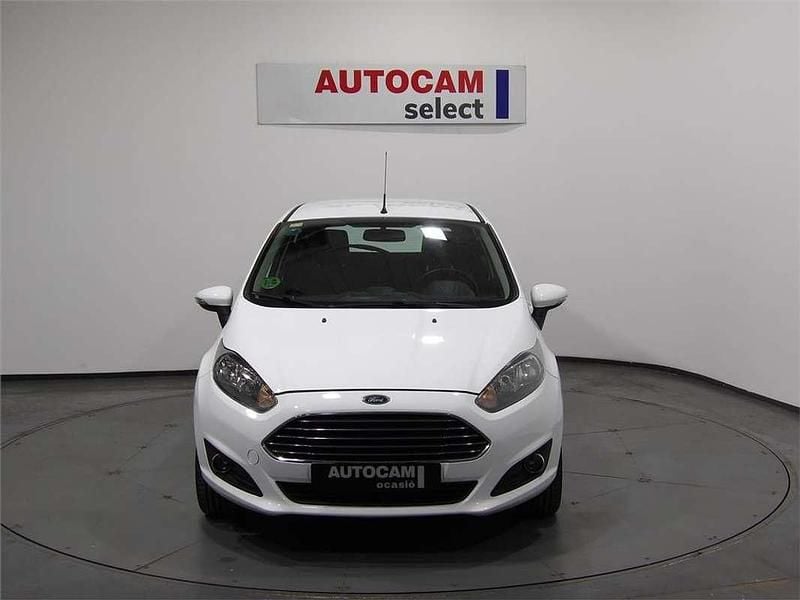 Usado Ford Fiesta Trend 101 CV (74 kW) 2015 Utilitario
