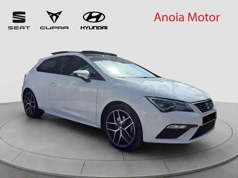 Usado Seat Leon FR 180 CV (132 kW) 2018 Blanco Familiar
