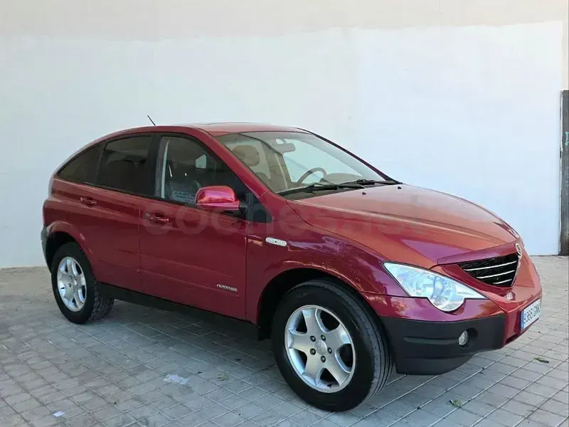 Usado SsangYong Actyon Limited 141 CV (103 kW) 2009 Granate SUV