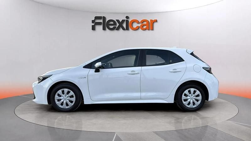 Usado Toyota Corolla Active 122 CV (89 kW) 2021 Blanco Utilitario