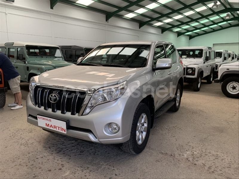 Gris / plata Usado 2017 Toyota Land Cruiser SUV | 37.900 € (Precio justo) - Imagen 1/4
