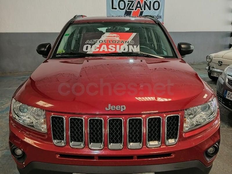 Usado Jeep Compass Limited 136 CV (100 kW) 2012 Granate SUV