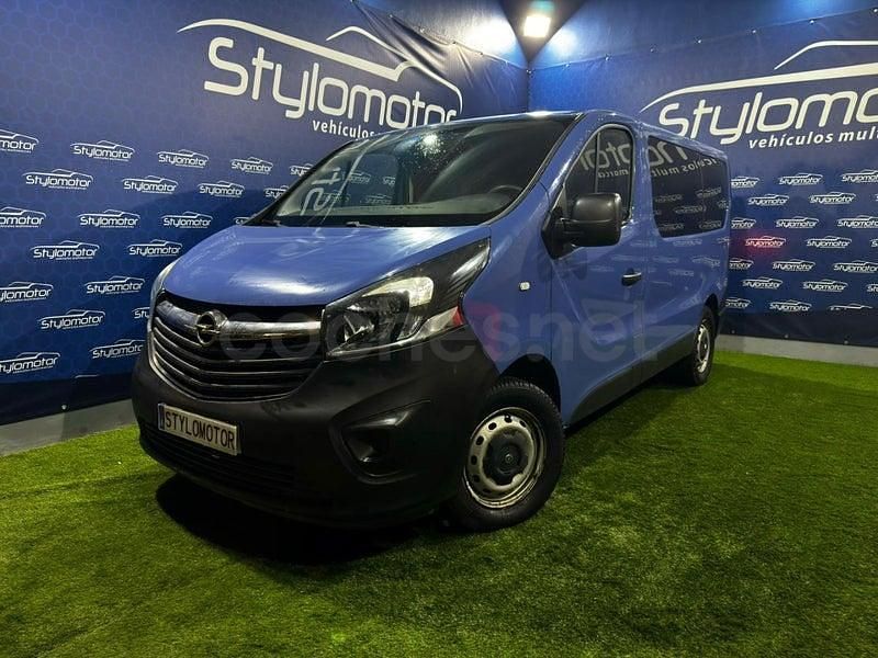 Usado Opel Vivaro 120 CV (88 kW) 2018 Azul Monovolumen