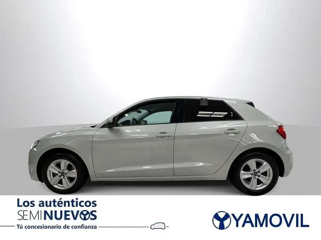 Usado Audi A1 Sportback Advanced Plus 95 CV (69 kW) 2023 Gris Utilitario