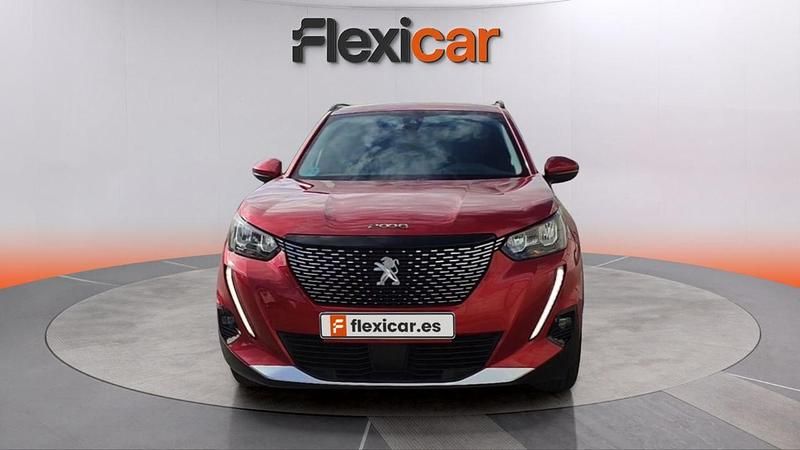 Usado Peugeot 2008 Allure 131 CV (96 kW) 2021 Rojo SUV