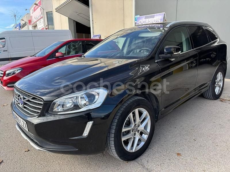 Usado Volvo XC60 Momentum 150 CV (110 kW) 2017 Negro SUV