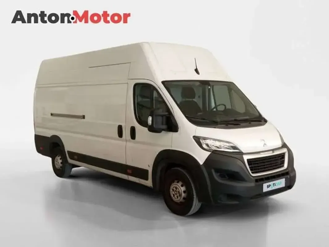 Usado Peugeot Boxer S 165 CV (121 kW) 2023 Blanco Van