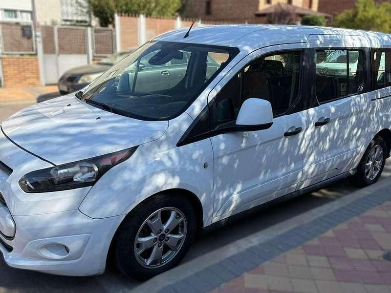 Usado Ford Tourneo Connect Trend 120 CV (88 kW) 2018 Blanco Monovolumen