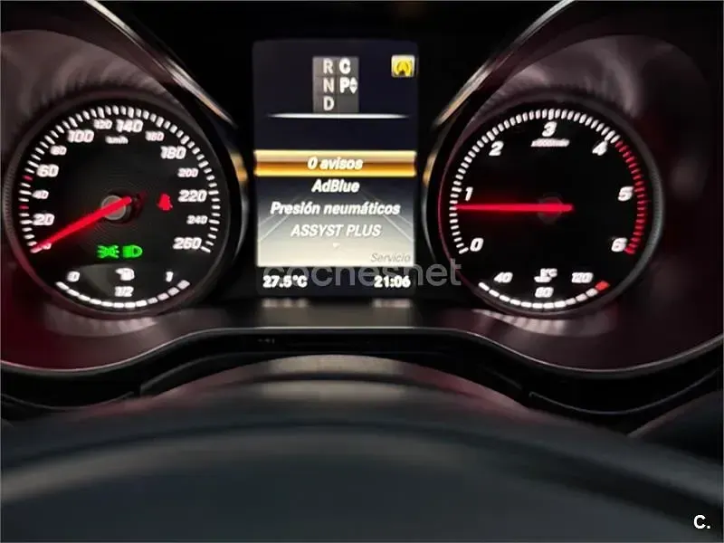 Usado Mercedes V250 Avantgarde 204 CV (150 kW) 2019 Negro Monovolumen