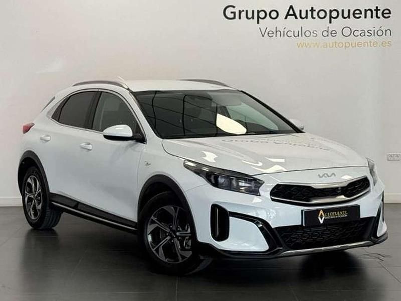Blanco Usado 2024 Kia XCeed SUV | 19.390 € (Precio justo) - Imagen 1/4