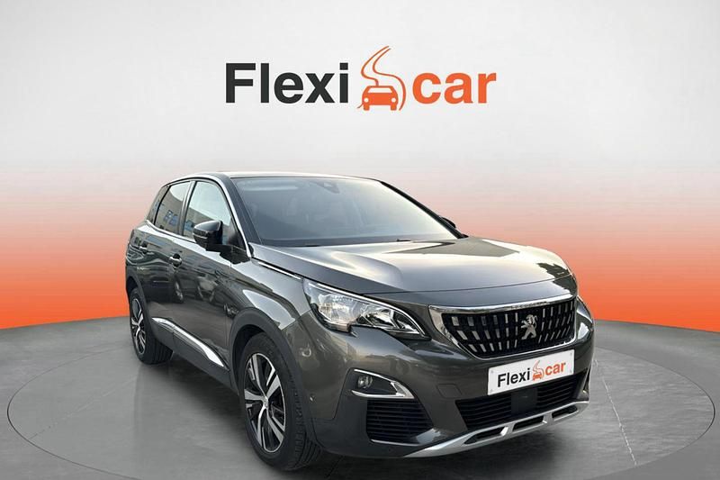 Gris Usado 2017 Peugeot 3008 Allure | 14.590 € (Un poco caro) - Imagen 1/4