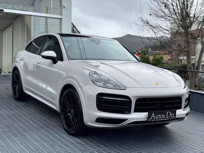 Usado Porsche Cayenne 460 CV (338 kW) 2020 Gris SUV