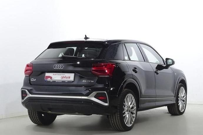 Usado Audi Q2 S-Line 150 CV (110 kW) 2024 Negro SUV
