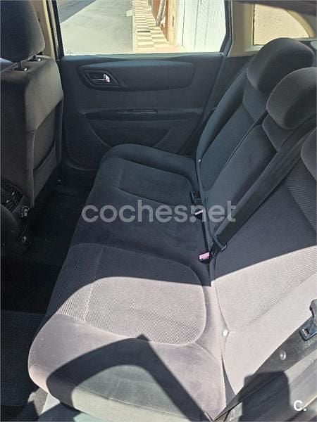 Usado Citroën C4 110 CV (80 kW) 2008 Gris / plata Berlina