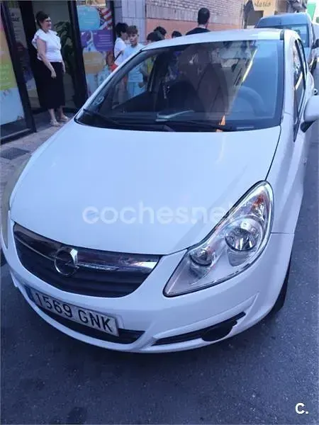 Usado Opel Corsa Enjoy 75 CV (55 kW) 2006 Blanco Utilitario