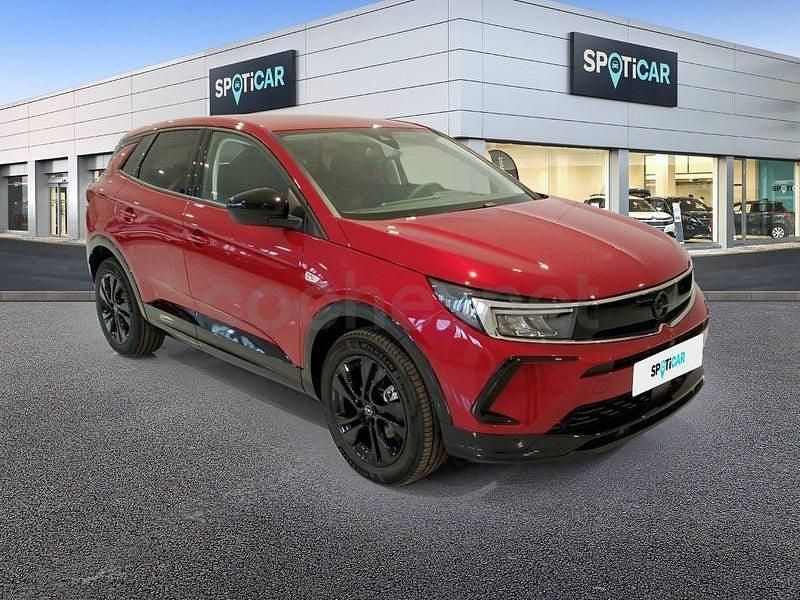 Usado Opel Grandland X 136 CV (100 kW) 2024 Granate SUV