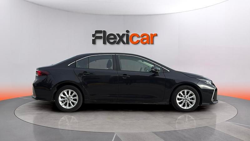 Usado Toyota Corolla Active 140 CV (102 kW) 2023 Negro Berlina