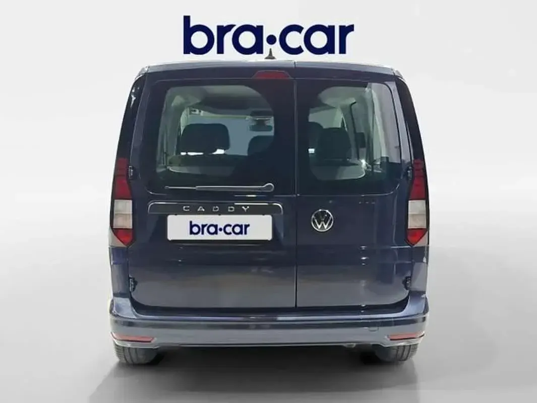 Usado VW Caddy 102 CV (75 kW) 2023 Azul Monovolumen