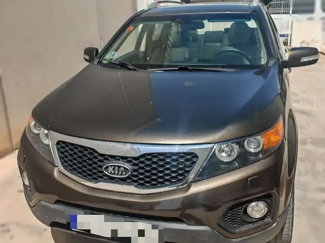 Usado Kia Sorento 150 CV (110 kW) 2012 Marrón SUV
