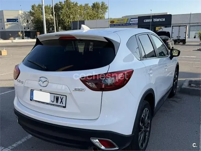 Usado Mazda CX-5 Edition 165 CV (121 kW) 2017 Blanco SUV