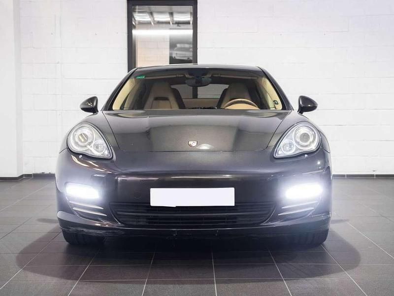 Gris Usado 2011 Porsche Panamera 4S Berlina | 30.500 € - Imagen 1/4