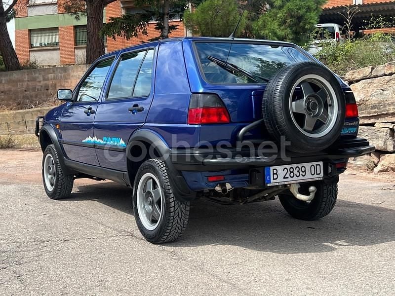 Azul Usado 1992 VW Golf III Berlina | 16.900 € - Imagen 1/4