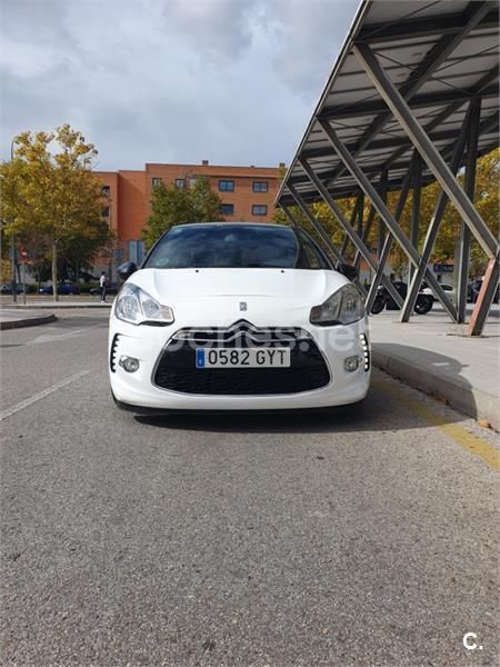 Blanco Usado 2010 Citroën DS3 Berlina | 5500 € (Precio justo) - Imagen 1/4