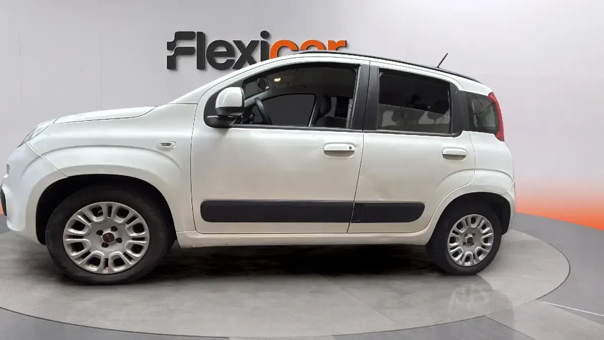Usado Fiat Panda Lounge 86 CV (63 kW) 2016 Blanco Utilitario