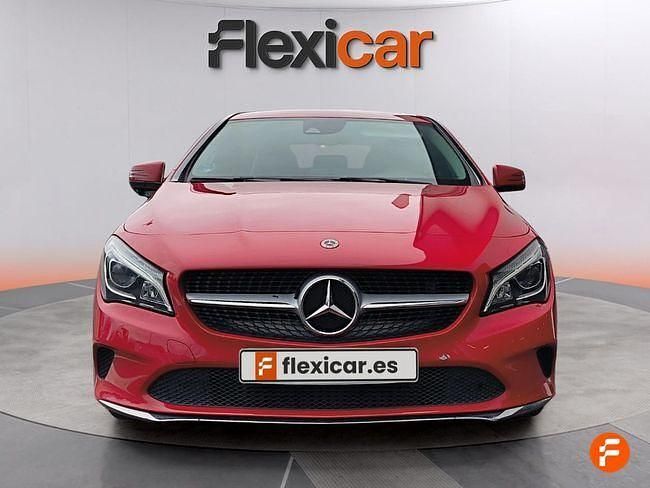 Usado Mercedes CLA200 136 CV (100 kW) 2018 Rojo Berlina