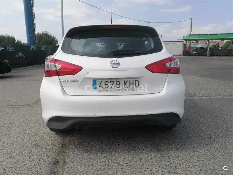 Usado Nissan Pulsar N-Connecta 115 CV (84 kW) 2018 Blanco Utilitario