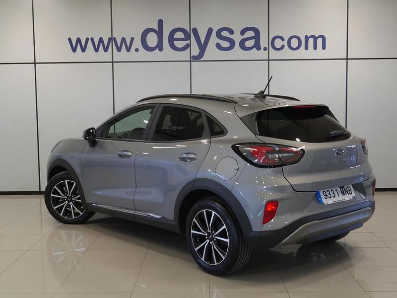 Usado Ford Puma Titanium 125 CV (91 kW) 2024 Gris SUV