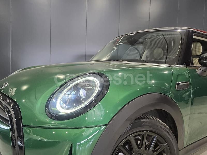 Usado Mini ONE 102 CV (75 kW) 2021 Verde Utilitario
