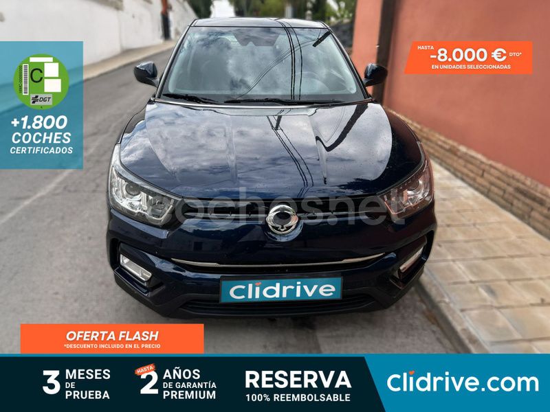 Negro Usado 2019 Ssangyong Tivoli Limited SUV | 12.890 € (Precio justo) - Imagen 1/3