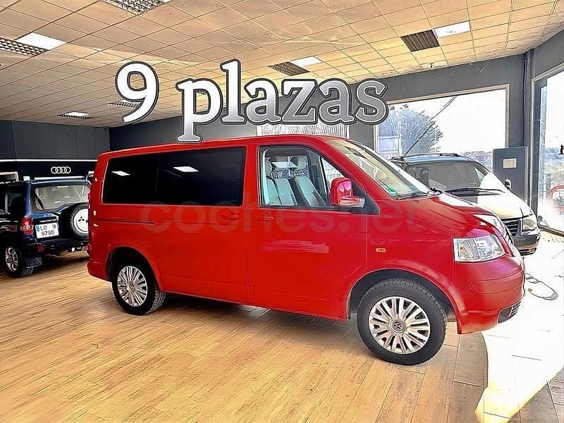 Käytetty VW Multivan 104 HP (76 kW) 2005 Punainen Tila-auto