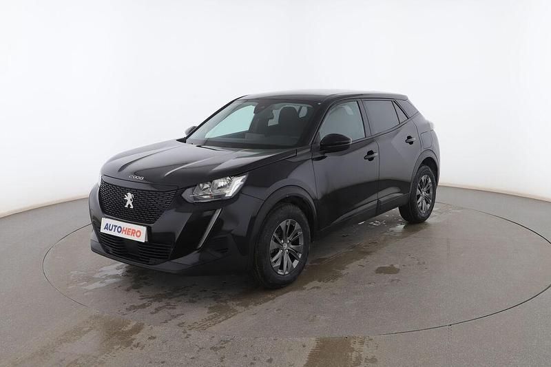 Usado Peugeot 2008 Active 101 CV (74 kW) 2022 Gris SUV