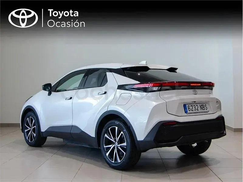 Usado Toyota C-HR Advance 223 CV (164 kW) 2025 Blanco SUV