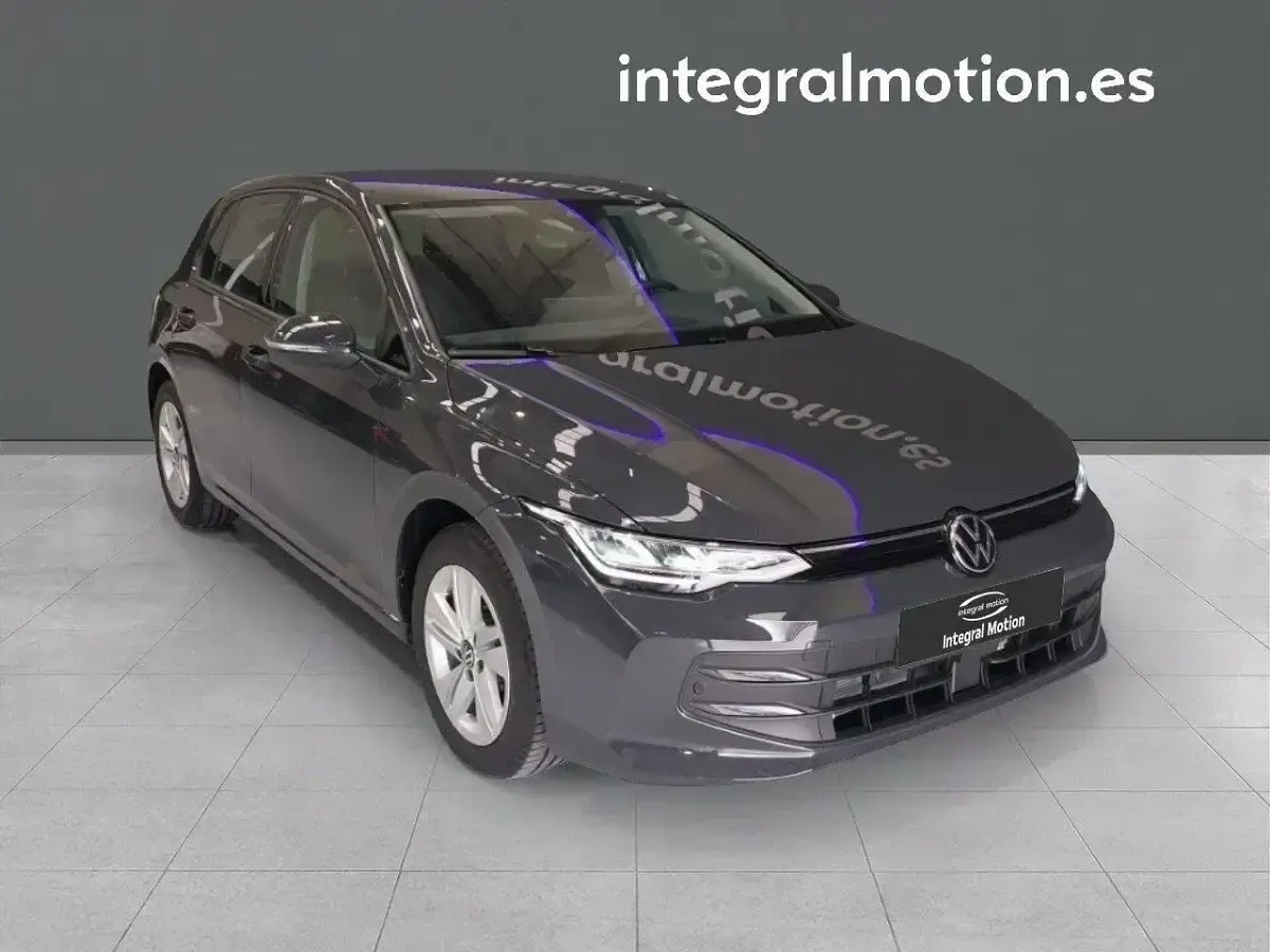 Usado VW Golf VIII 115 CV (84 kW) 2024 Negro