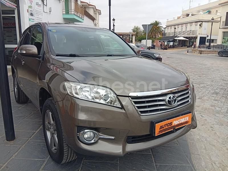 Gris / plata Usado 2012 Toyota RAV4 Executive SUV | 15.900 € (Precio justo) - Imagen 1/4