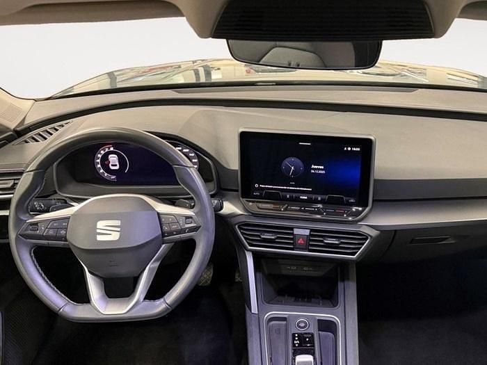 Usado Seat Leon Style 116 CV (85 kW) 2025 Azul