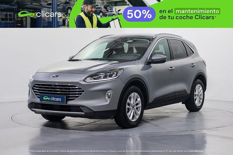 Usado Ford Kuga Titanium 150 CV (110 kW) 2022 Gris / plata SUV