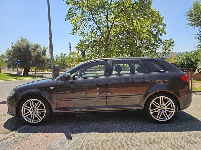 Usado Audi A3 S-Line 105 CV (77 kW) 2008 Negro Utilitario