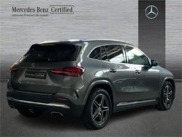Usado Mercedes GLA200 AMG line 163 CV (119 kW) 2026 Gris montana SUV