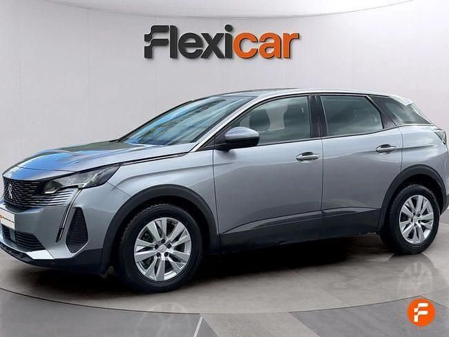 Usado Peugeot 3008 Active 130 CV (95 kW) 2021 Gris SUV
