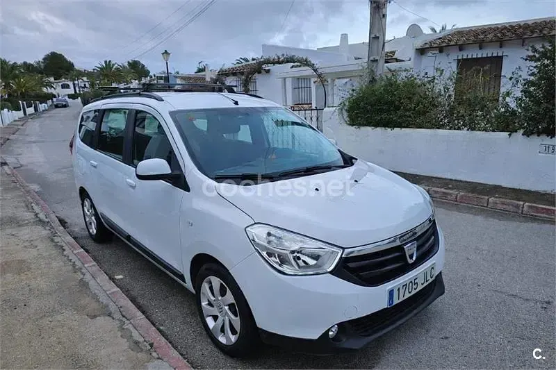 Usado Dacia Lodgy 100 CV (73 kW) 2016 Blanco Monovolumen